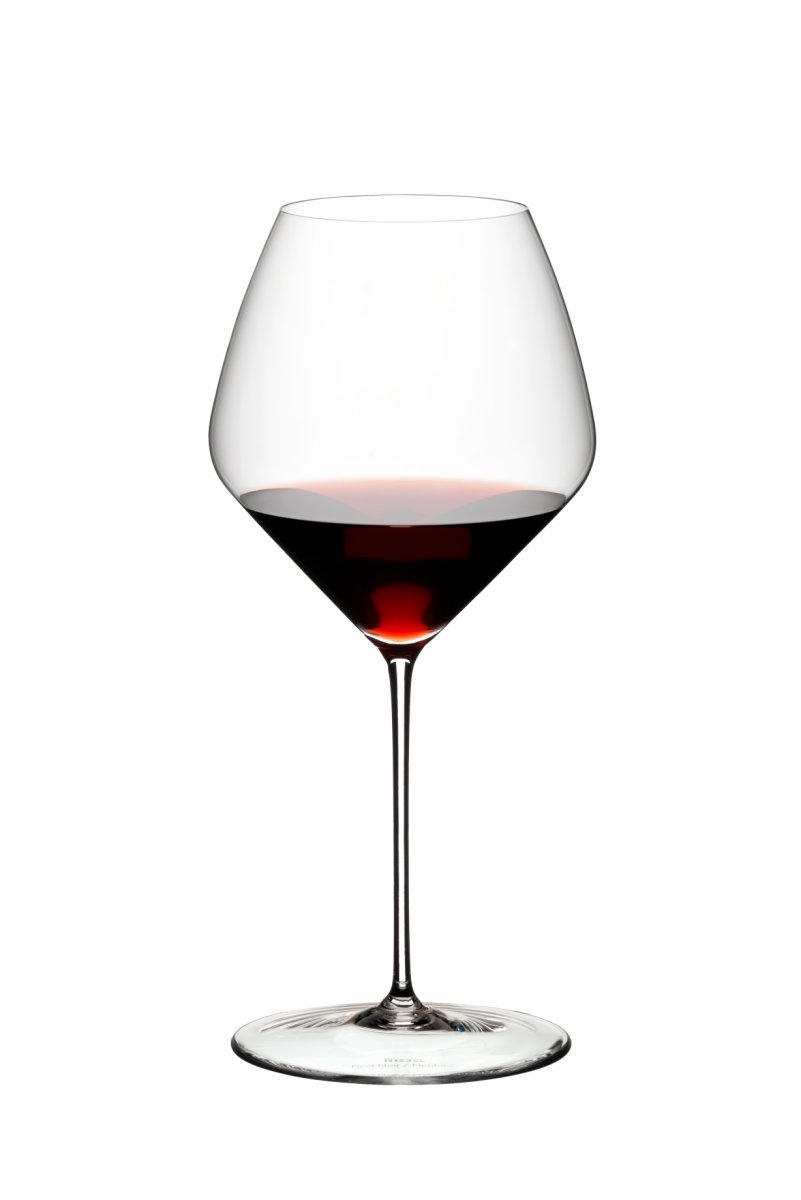 Druespesifikt vinglass for pinot noir/nebbiolo fra Riedels serie Veloce.