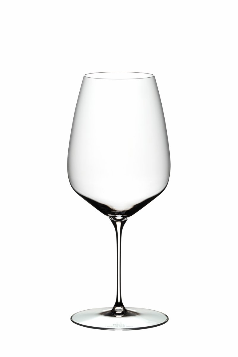 Druespesifikt vinglass for Cabernet sauvignon og Merlot fra Riedel sin serie Veloce.